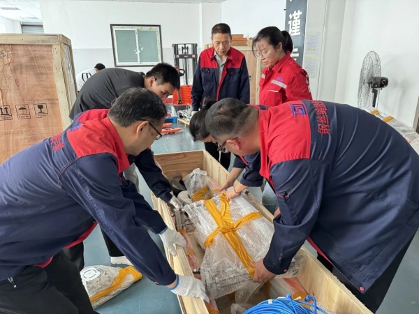 破暑前行，全員沖刺，鑄就泰斯特新速度！